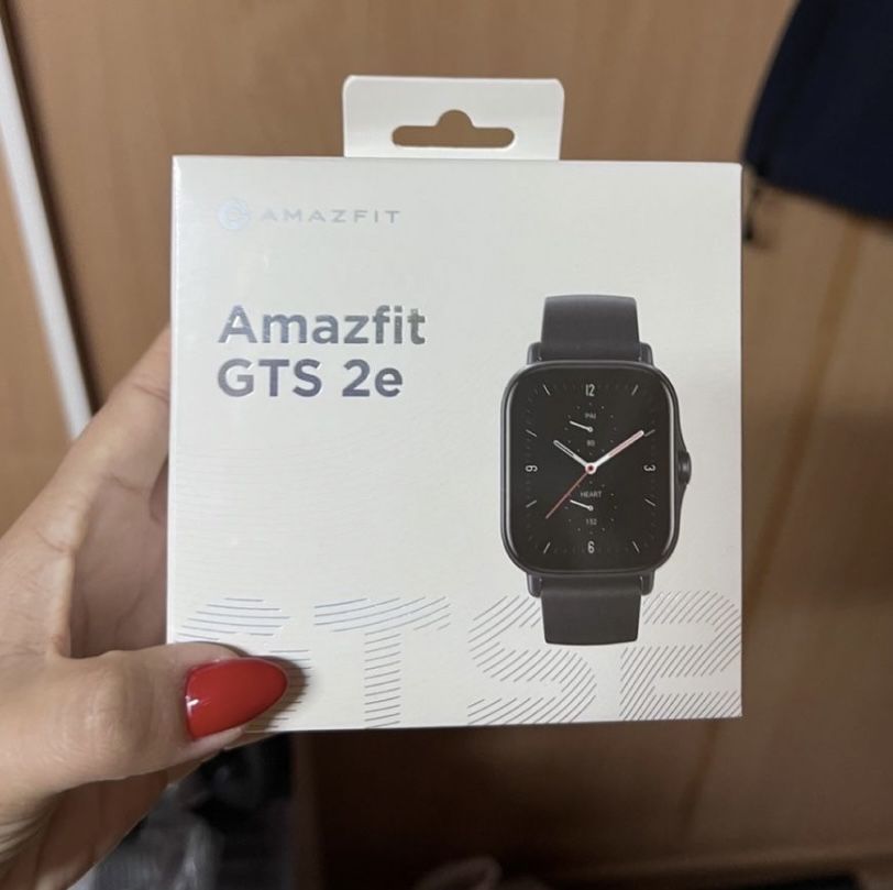 Часы новые Amazfit GTS 2e-32000,Кульсары