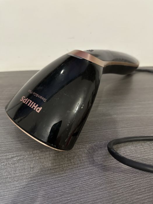 Aparat de calcat vertical cu abur Philips Steam &GoPlus