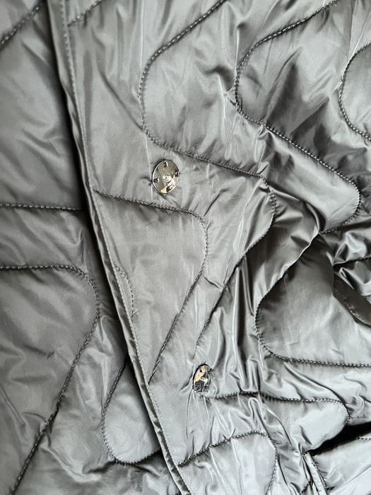 Черно дамско шушляково дълго яке с качулка sOliver black Label