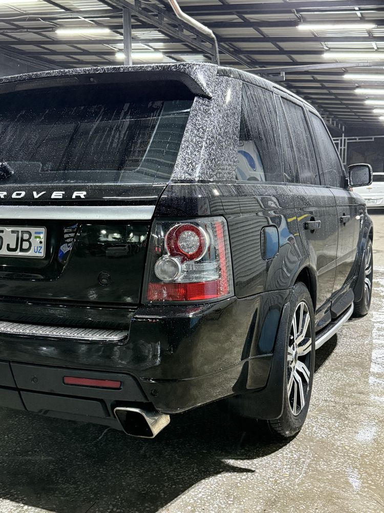 Range Rover Sport 4.4 sotiladi 2008 yil