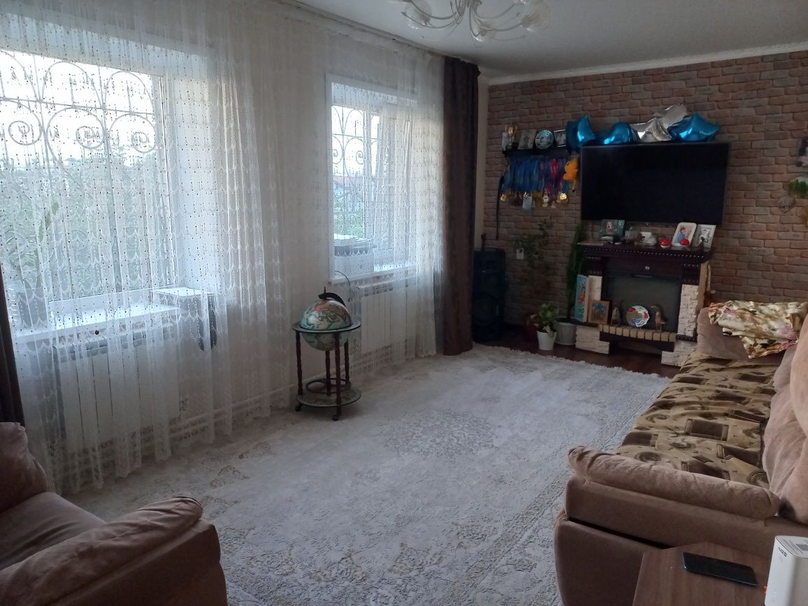 Продам дом в 6 микрорайоне