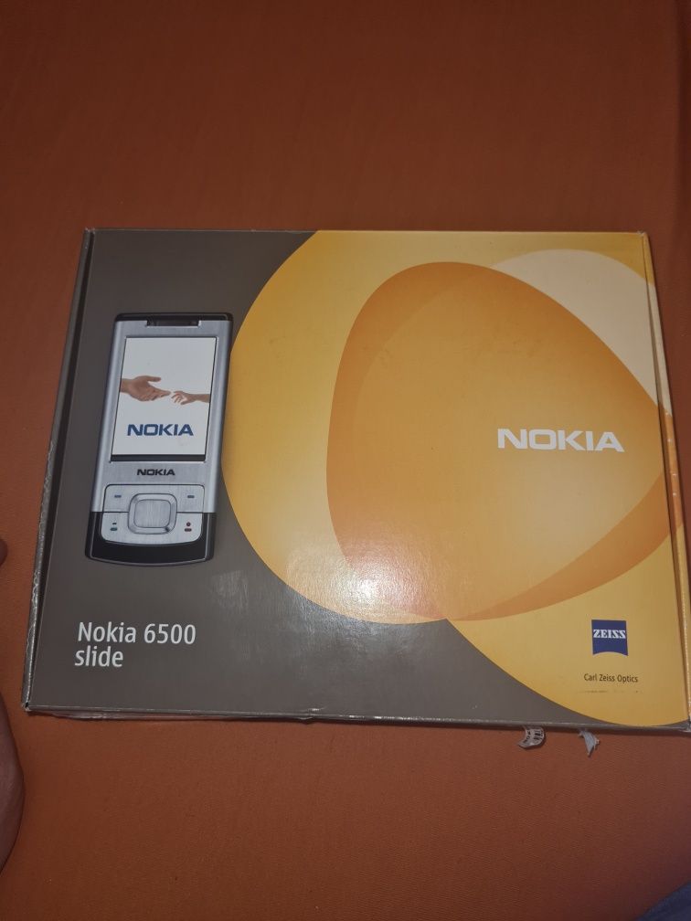 Nokia 6500 slide Чисто ново