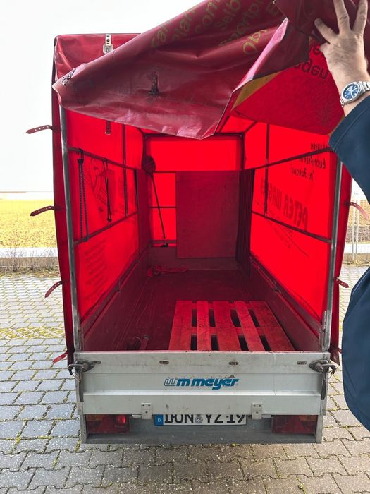 Remorci Germania 2000 kg/ remorca caini