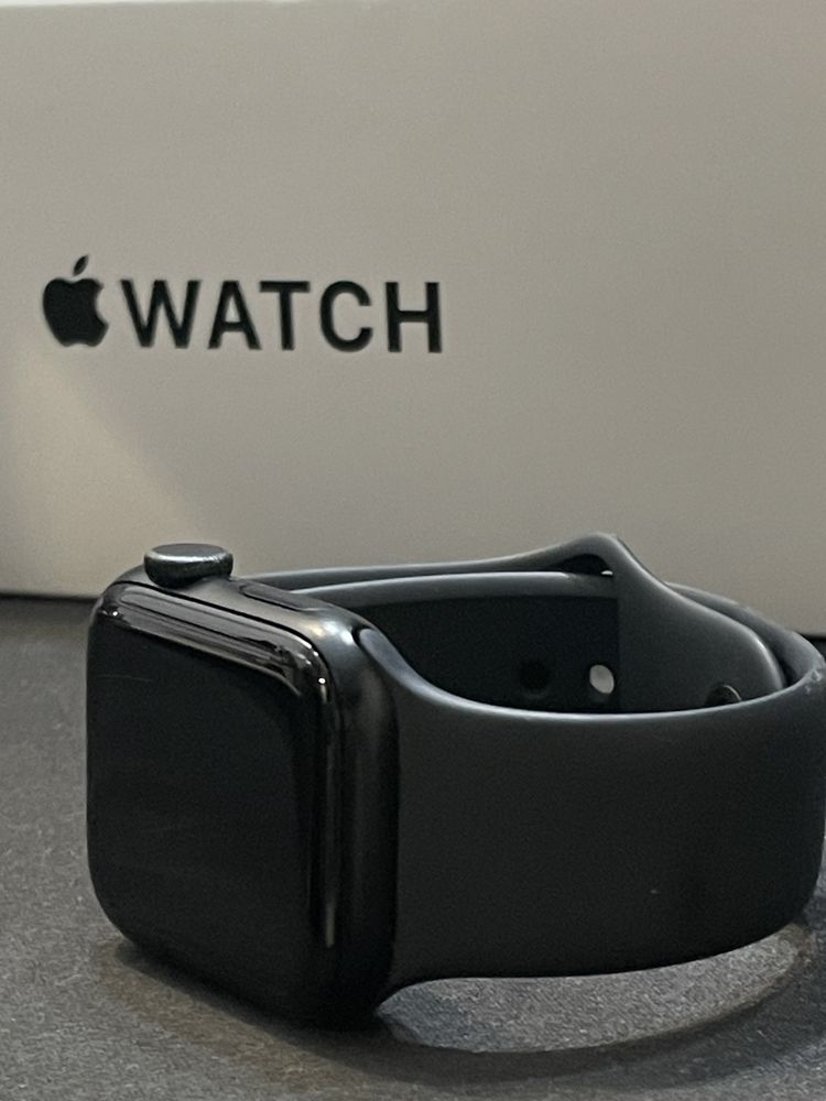 Apple Watch SE2 (gen 2) 40mm