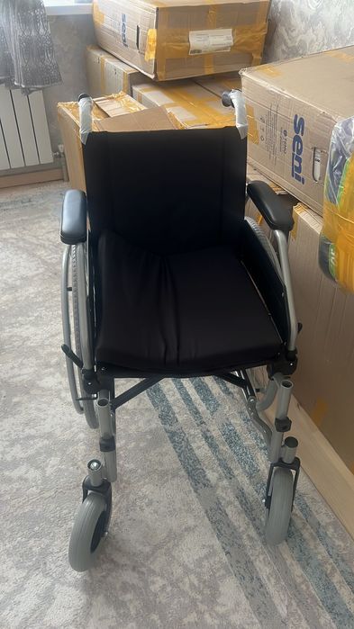 Инвалидное кресло