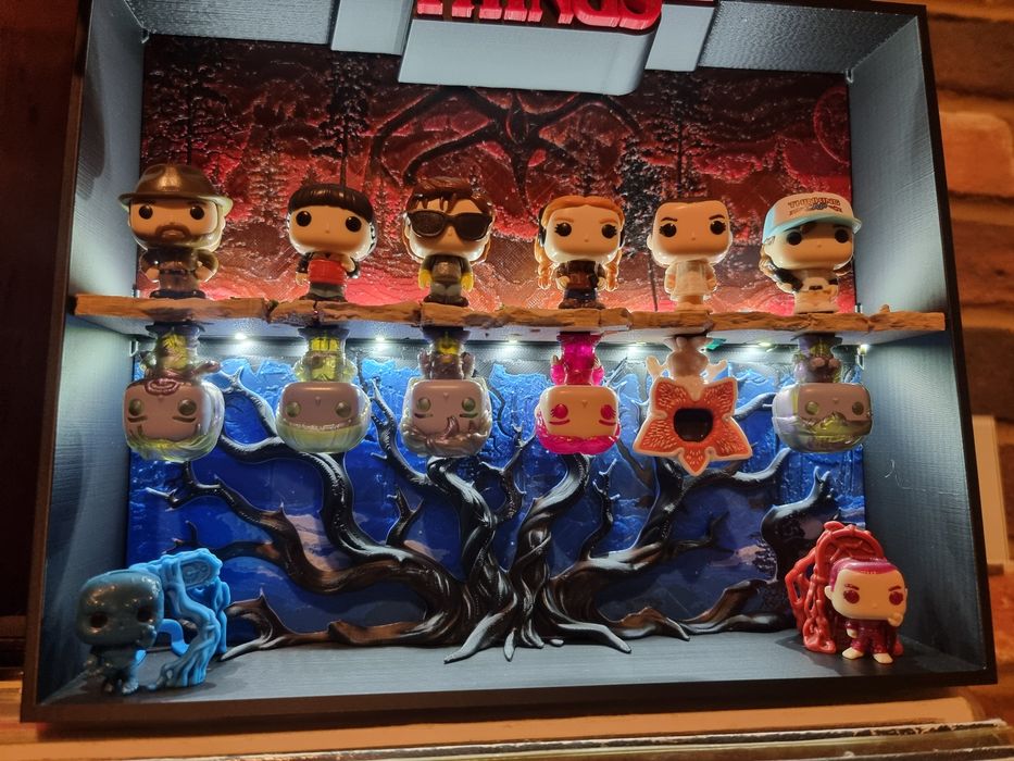 Дисплей Kinder Joy Stranger Things поставка