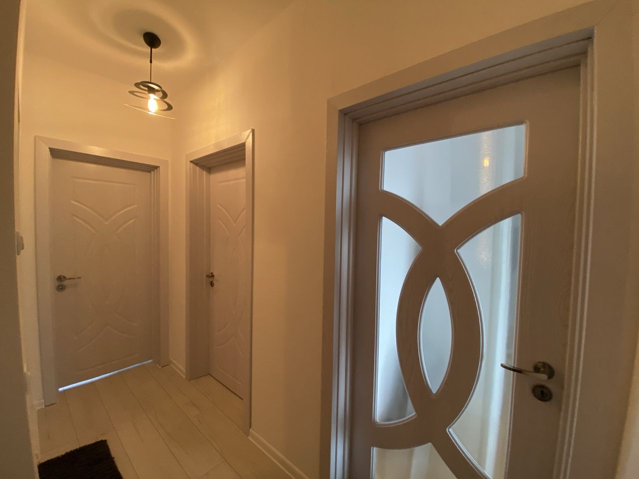 Продава се Тристаен апартамент в Видин, Калето - 90 кв.м за 1500 €/кв.м - Снимка #2