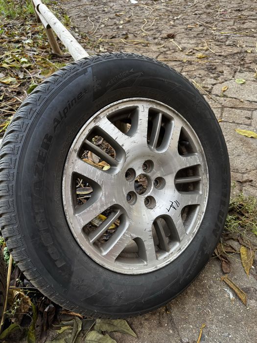 Продавам Зимни гуми и джанти за Субару