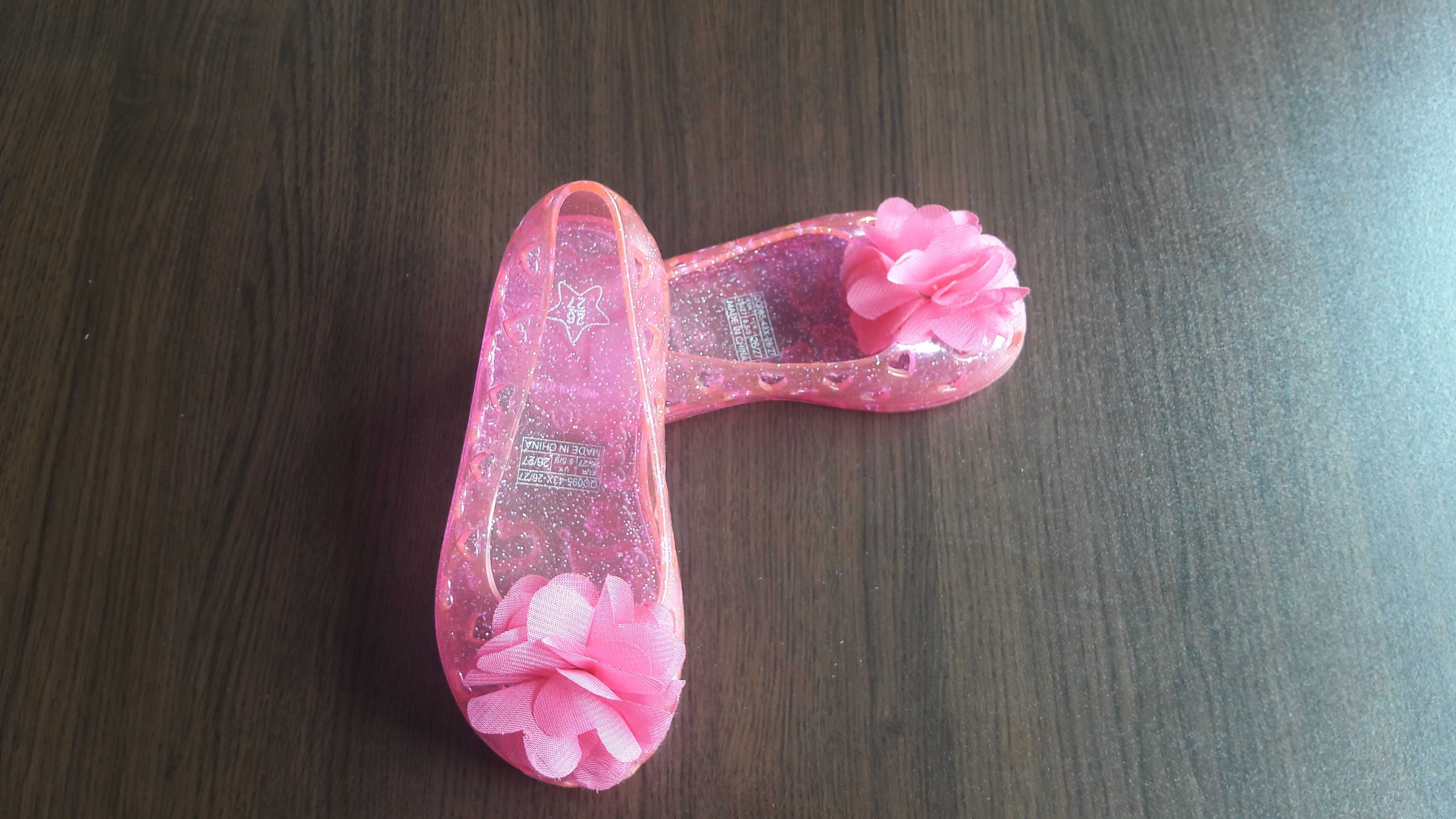 Детски силиконови обувки за момиче