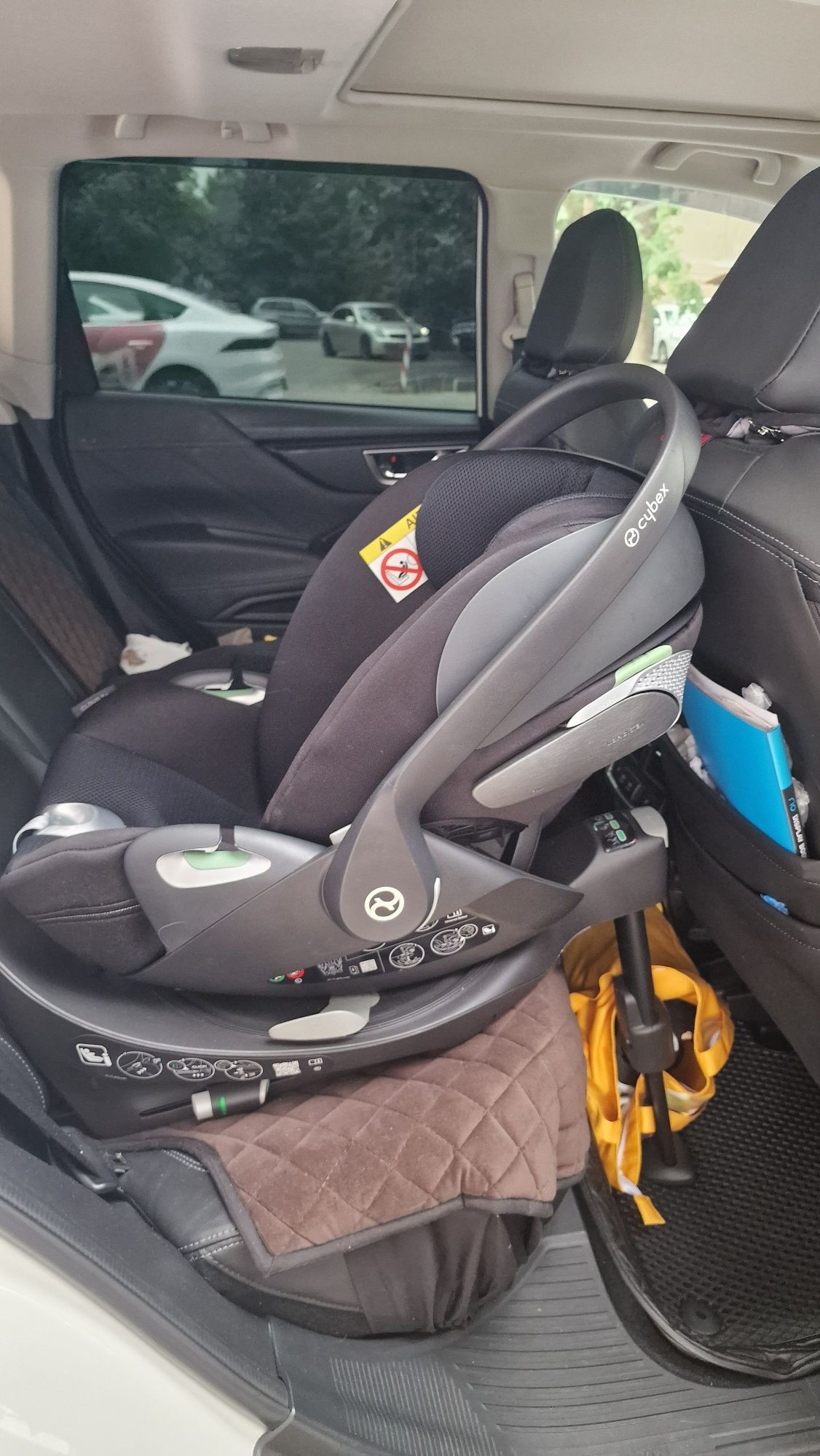 Автокресло Cybex Cloud T i-Size black