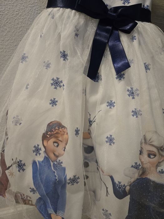 Платье  на девочку