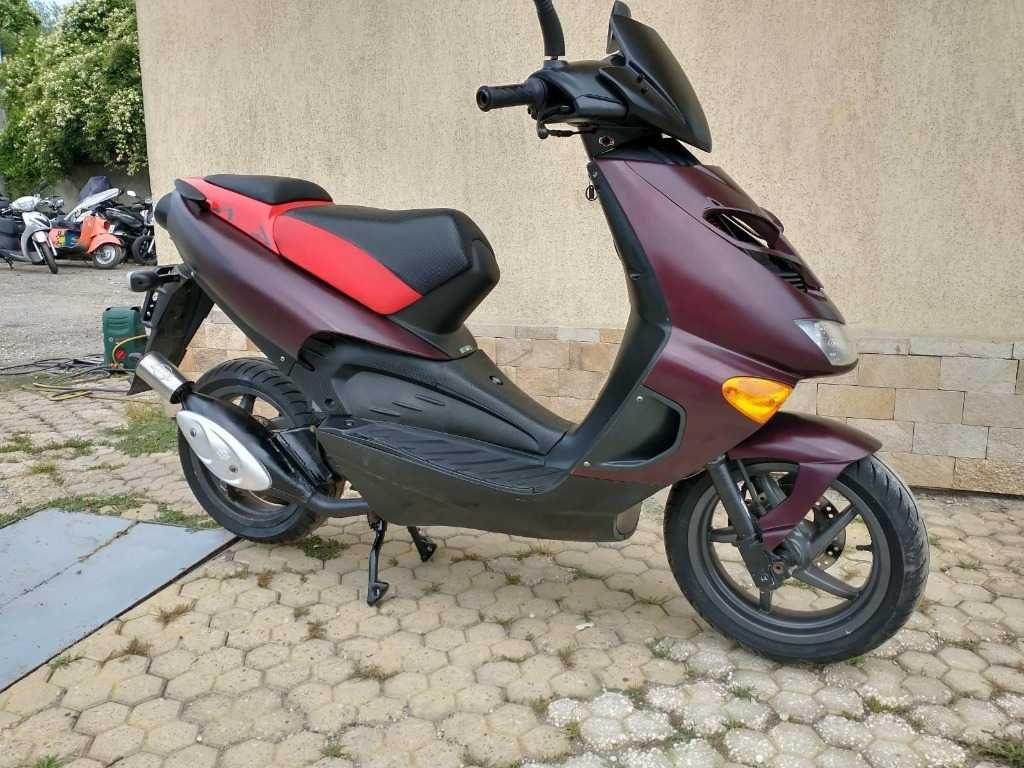 Aprilia Sr sport 49