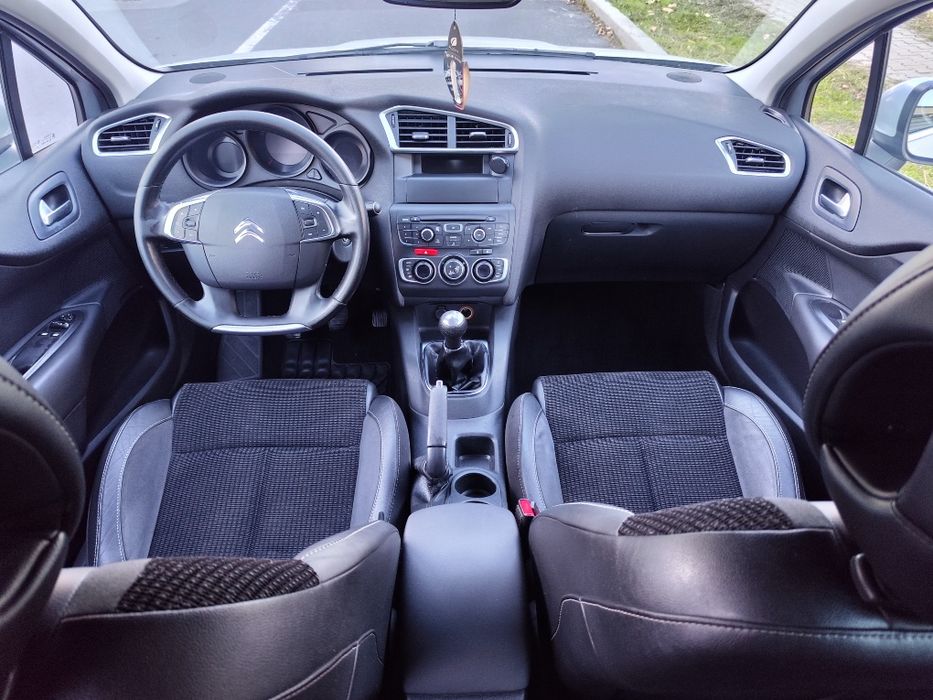 Citroën C4 • 2012 • 1.6TDI~92CP • FACELIFT • Hatchback • Impecabila!!