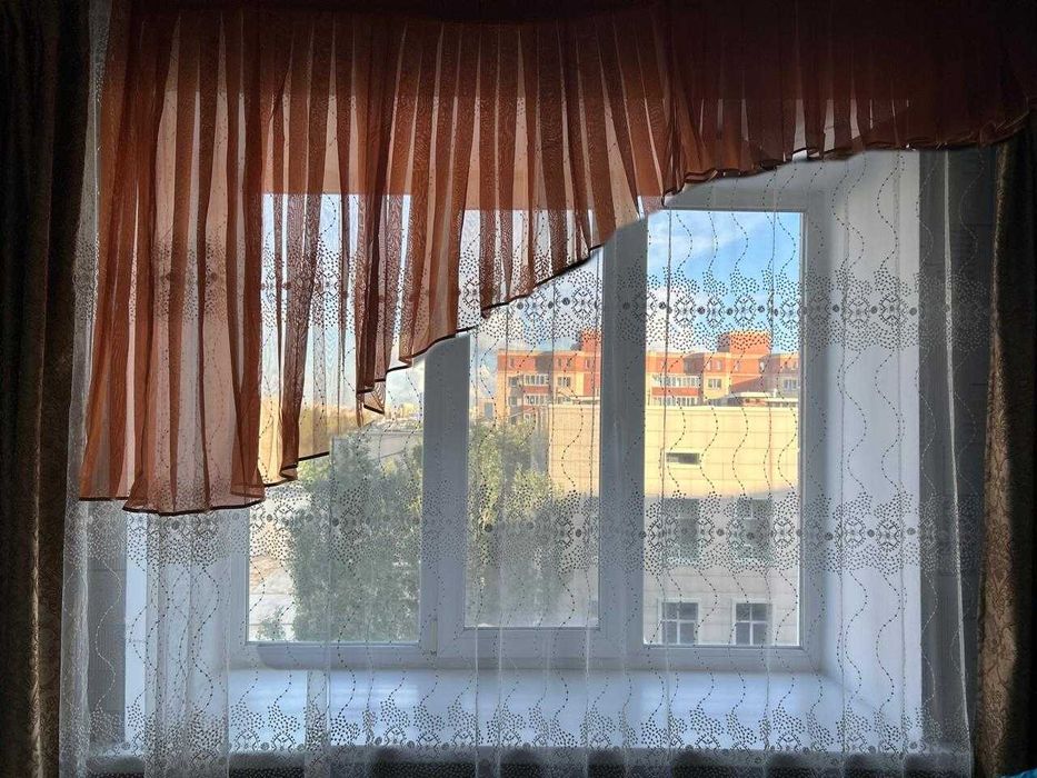 Занавеску ламбрекен продам