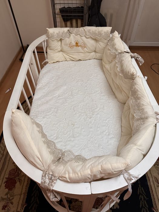 Продаеться детскся кровать б/у