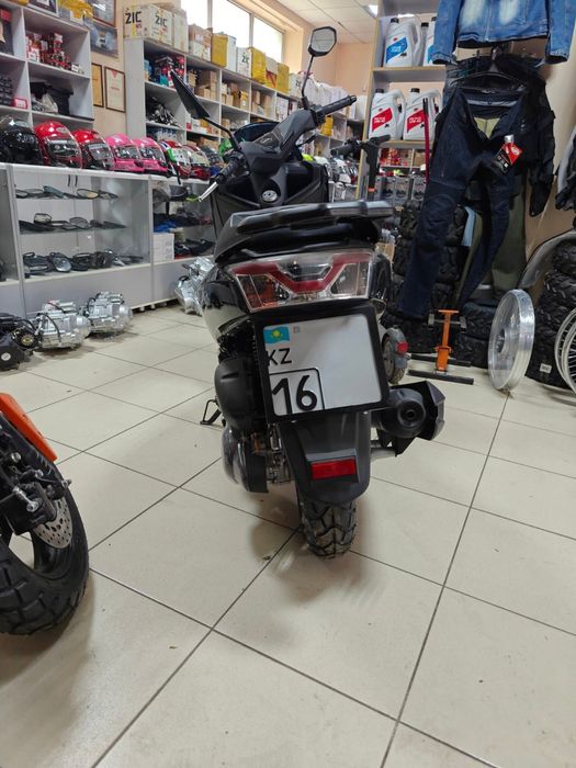 Скутер макси, мопед MAX, с номером с регистрацией, категория А1