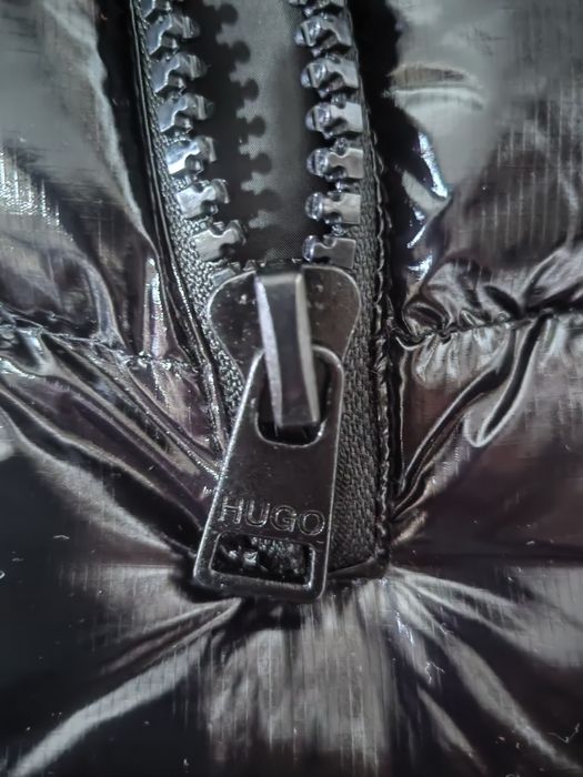 Geaca impermeabila Hugo, calitate garantata,am mai multe mărimi