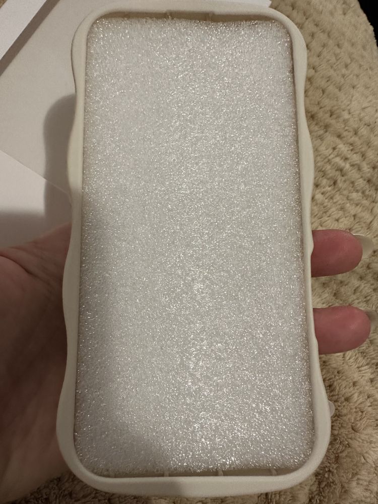 Калъф силикон за iPhone 16 нов
