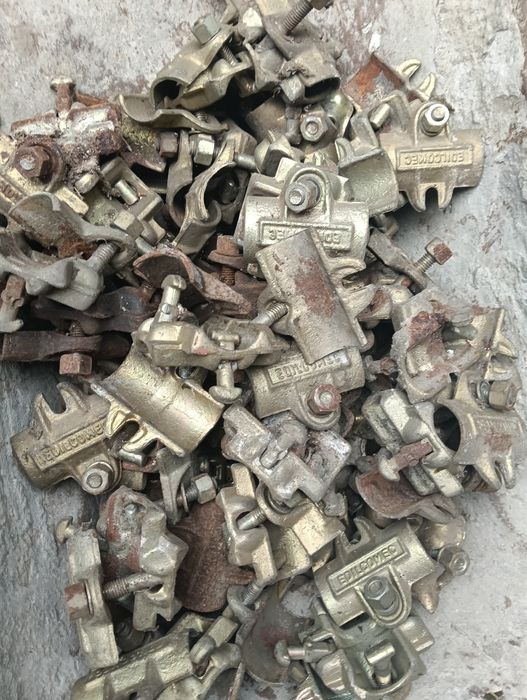 Morseți pentru schela metalica