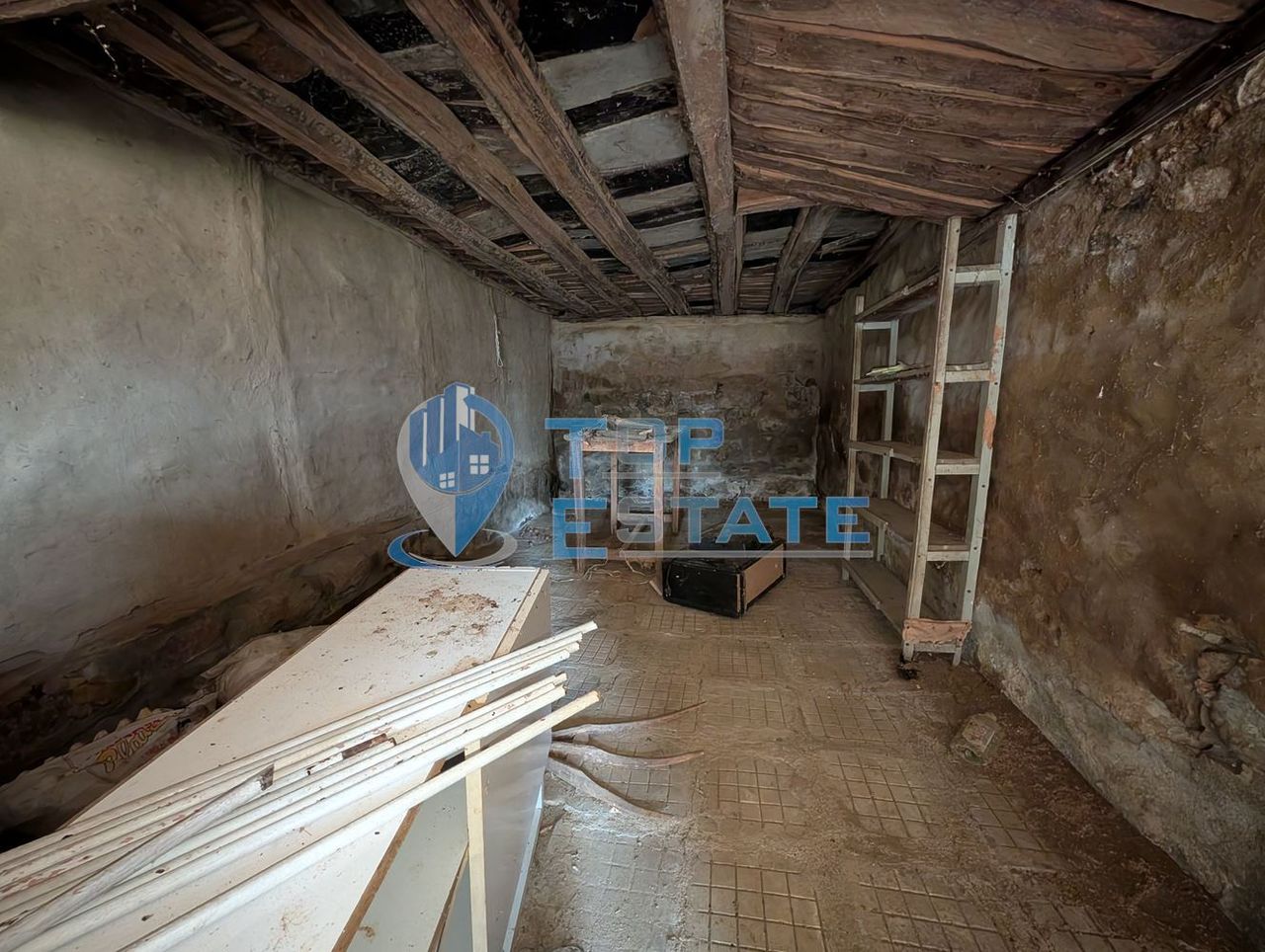 Продава се Къща в Елена - 90 кв.м за 284 €/кв.м - Снимка #10