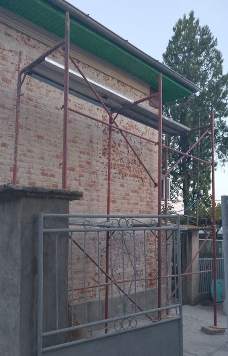 Продавам Н рамки за строително скеле 100 лв.