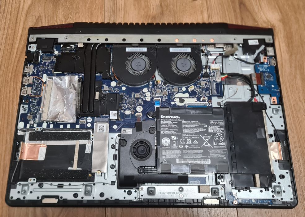 Lenovo Y700-17isk gaming vând/dezmembrez