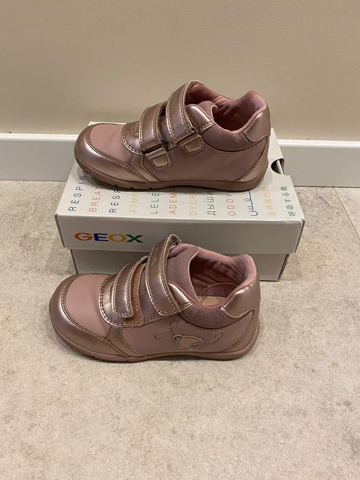 Geox 26 размер, розови