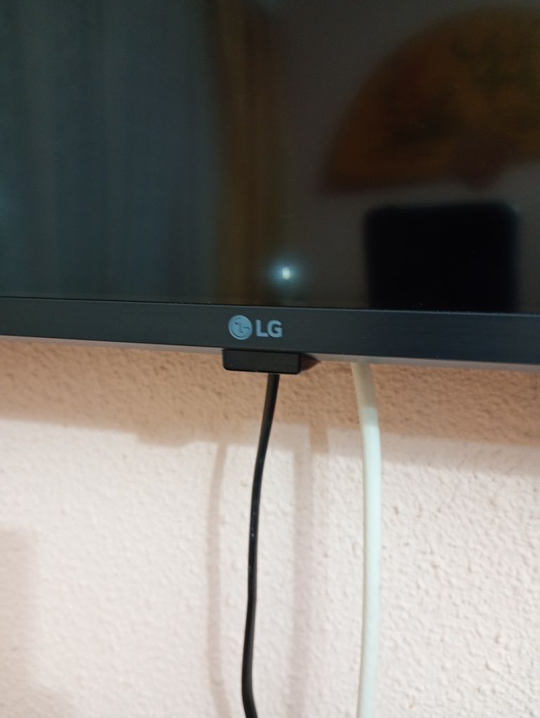 Televizor LED marca LG