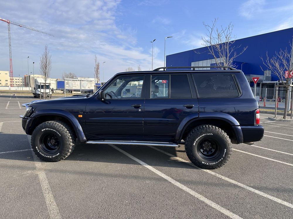 Vand Nissan Patrol Autoutilitara