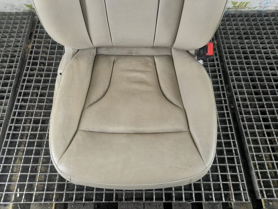 Scaun dreapta fata Audi Q5 8R [2008 - 2012] 2.0 tdi CGLB