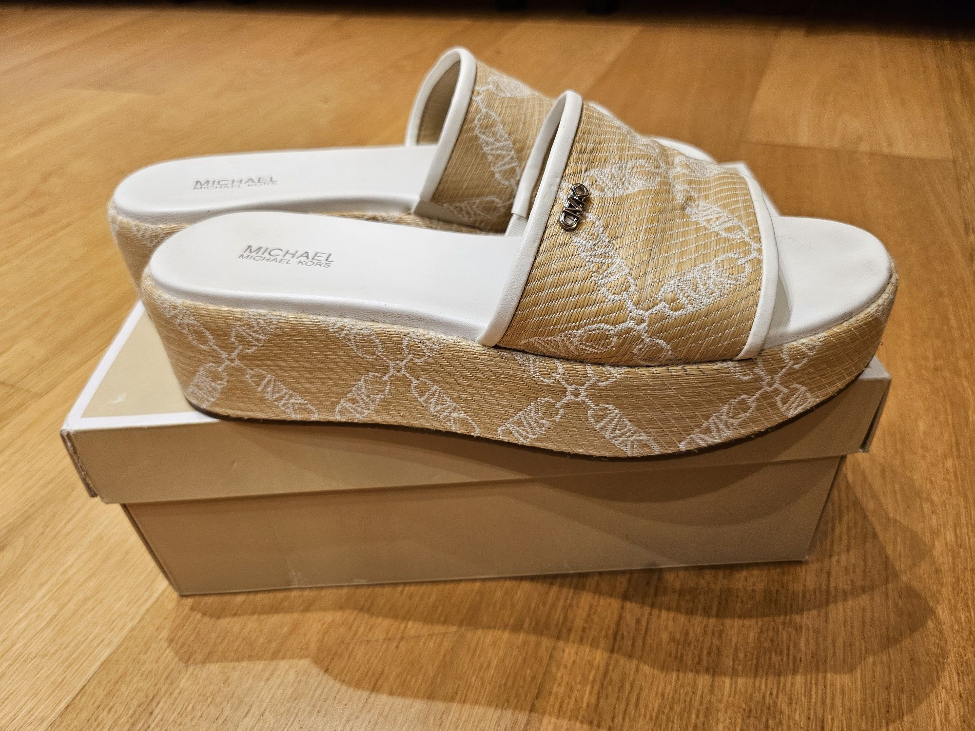MICHAEL Kors чехли 38