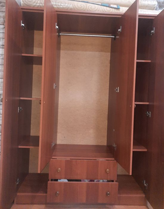 Шифонер  для одежды