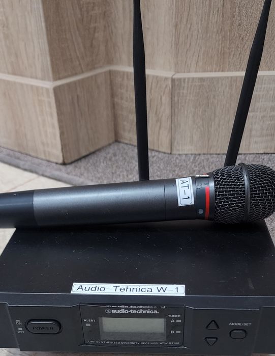 Vând microfon wierless Audio-Tehnica