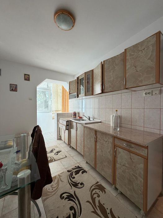 Apartament cu 2 camere decomandat 60 mp Termo