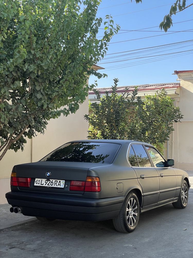 Продаю не спеша BMW E34