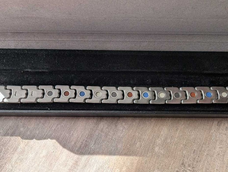 Магнитна гривна за високо кръвно налягане Vision 23 карата злато