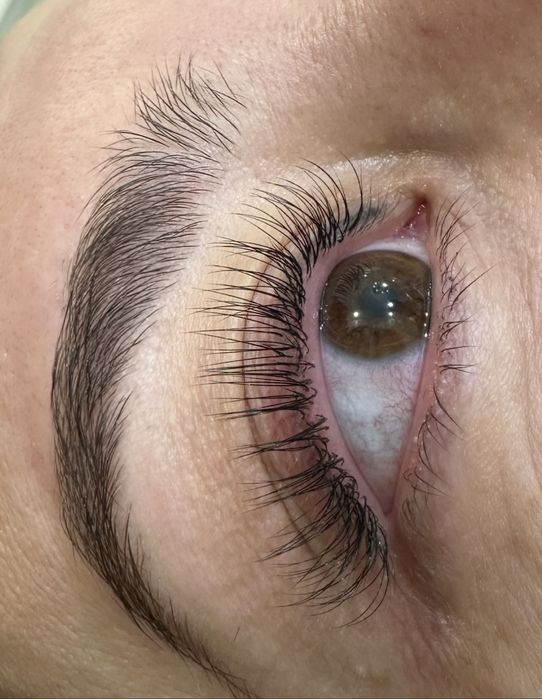 Акция!!! Очень приемлемые цены!!Наращиваю и обучаю наращиванию ресниц