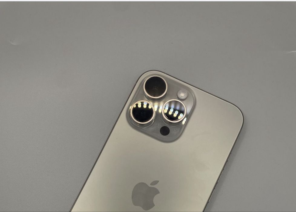 Айфрн 16про макс