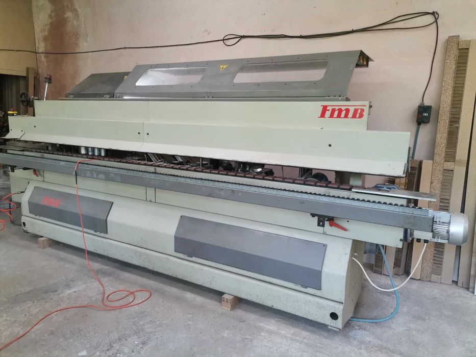 Продавам автоматична кантираща машина