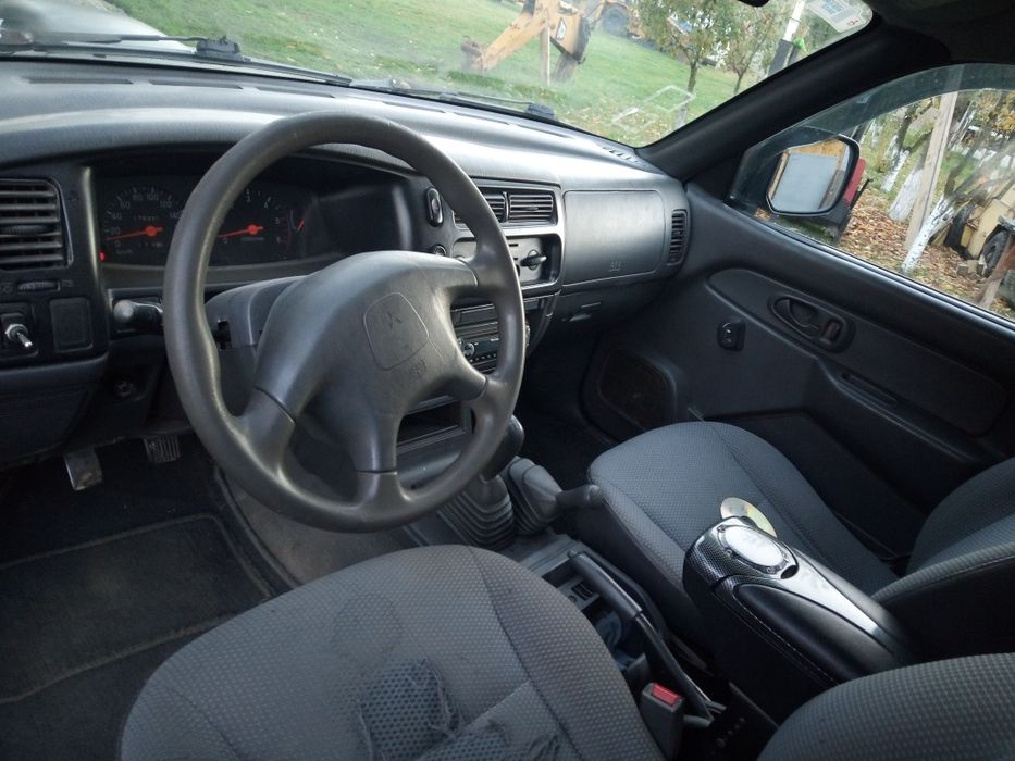 Mitsubishi L200 2002