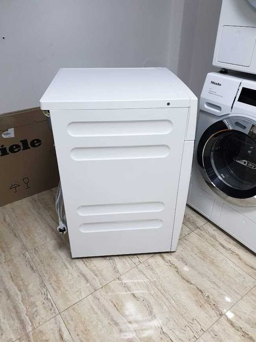 Wi-Fi Miele Сушилня - Дясно Отваряне с Термопомпа Миеле 12м Гаранция
