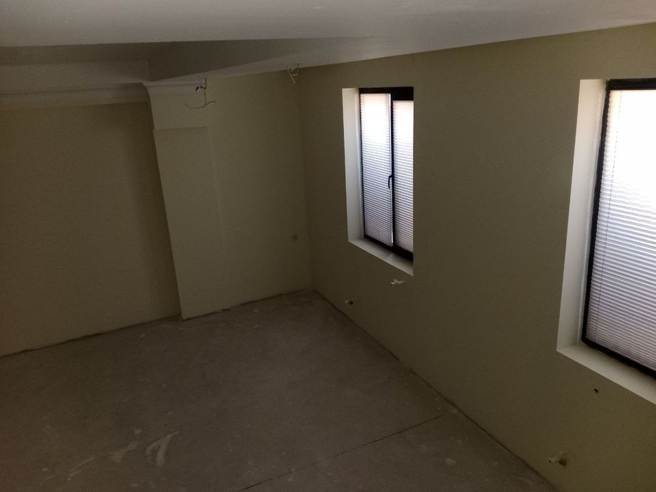 Дом ДУБЛЕКС сотилади.