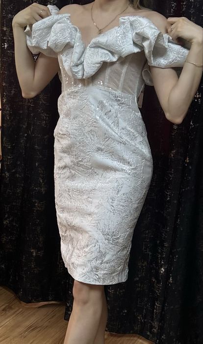 Rochie albă Midi ocazie Bella Barnett  nouă