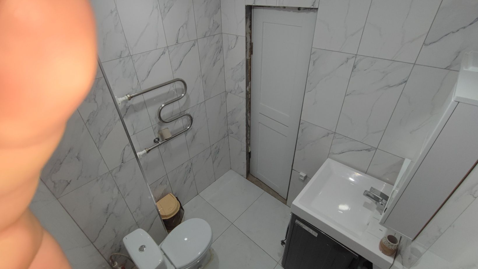 Продам квартиру 1ком. кв.,кухня студия.(Срочно)