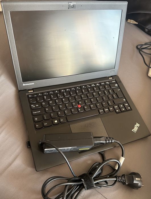 Лаптоп Lenovo Thinkpad x240 - 12.5”