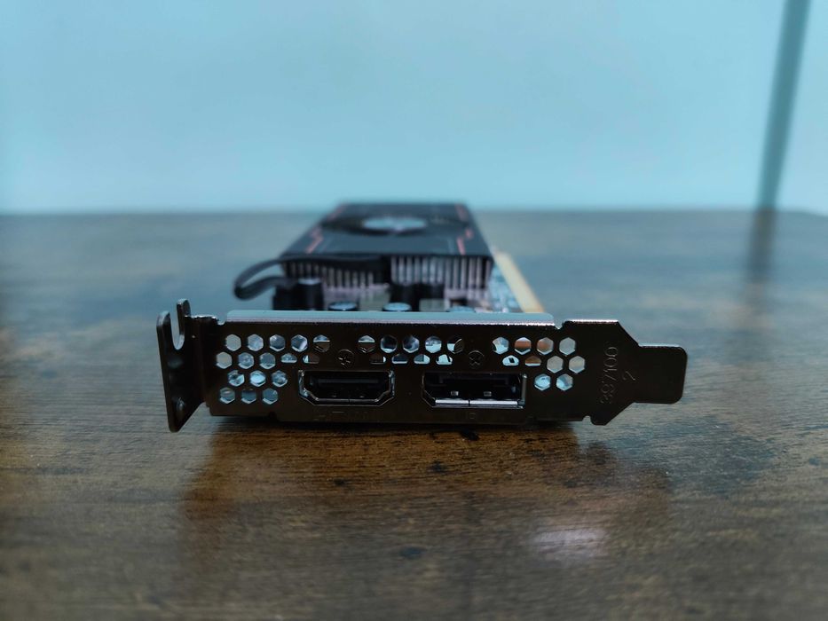 Vand Placa Video Low Profile AMD SAPPHIRE RX 6400 4Gb GDDR6 64-bit.