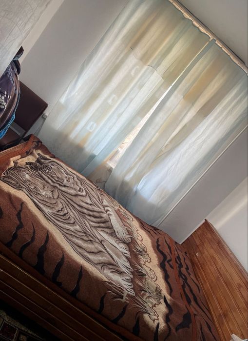 Продам двухспальную кровать