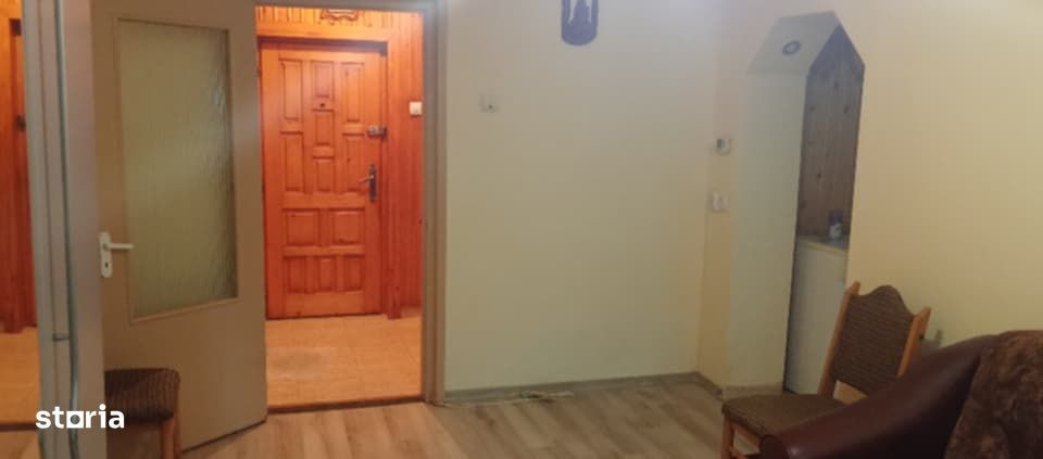 Apartament 2 camere, disponibil, parter, bloc caramida!