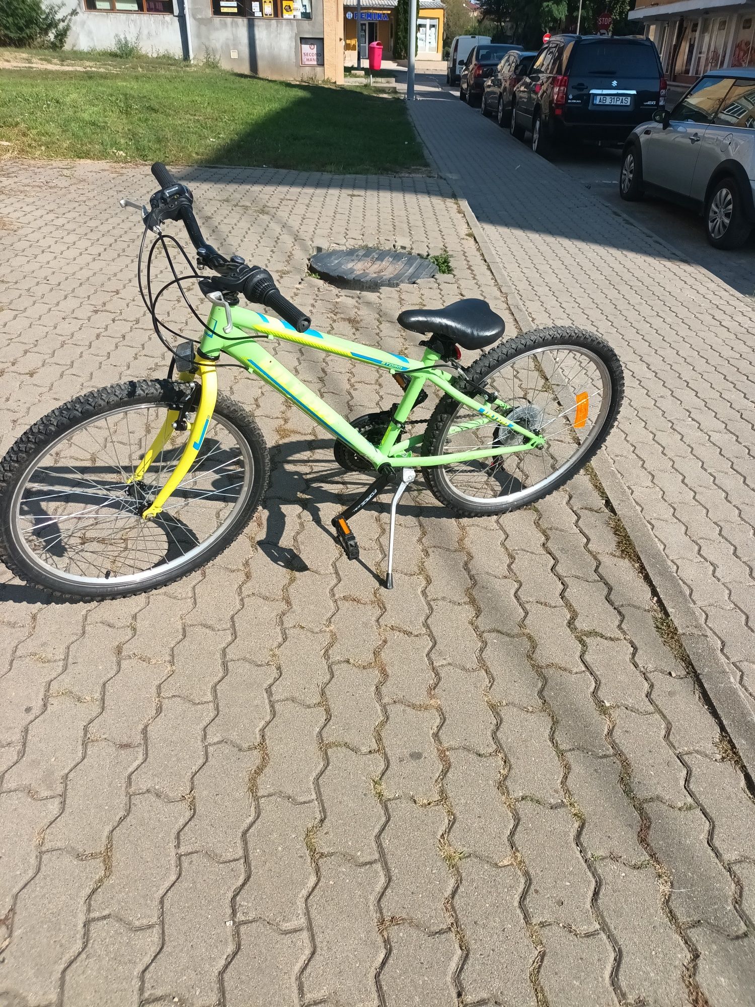 vand bicicleta mtb cu roți de 26