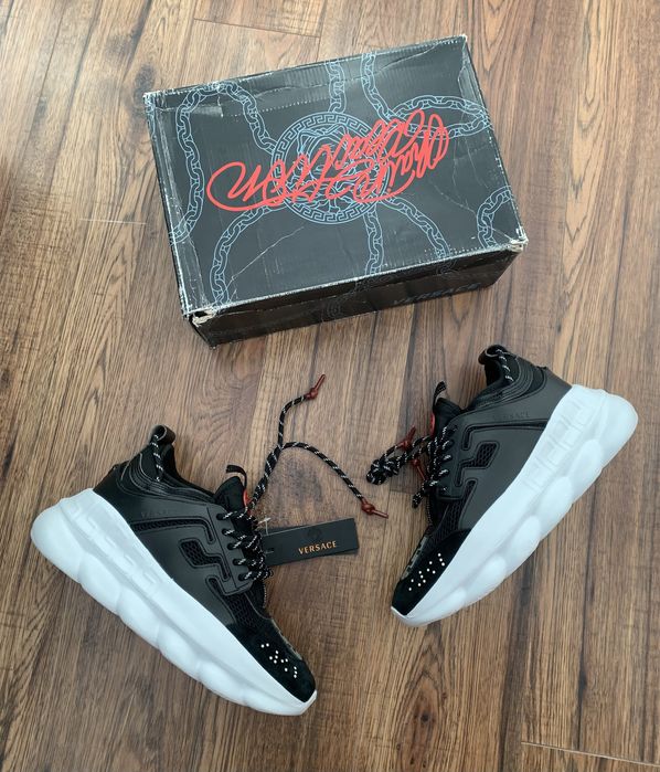 Versace Chain Reaction • STOC: 39,40,42,43,45 • Livrare 1-2 zile •